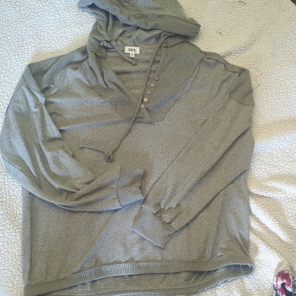 Women's gray BKE hooded shirt soft fabric 95% polyester 5% spandex.